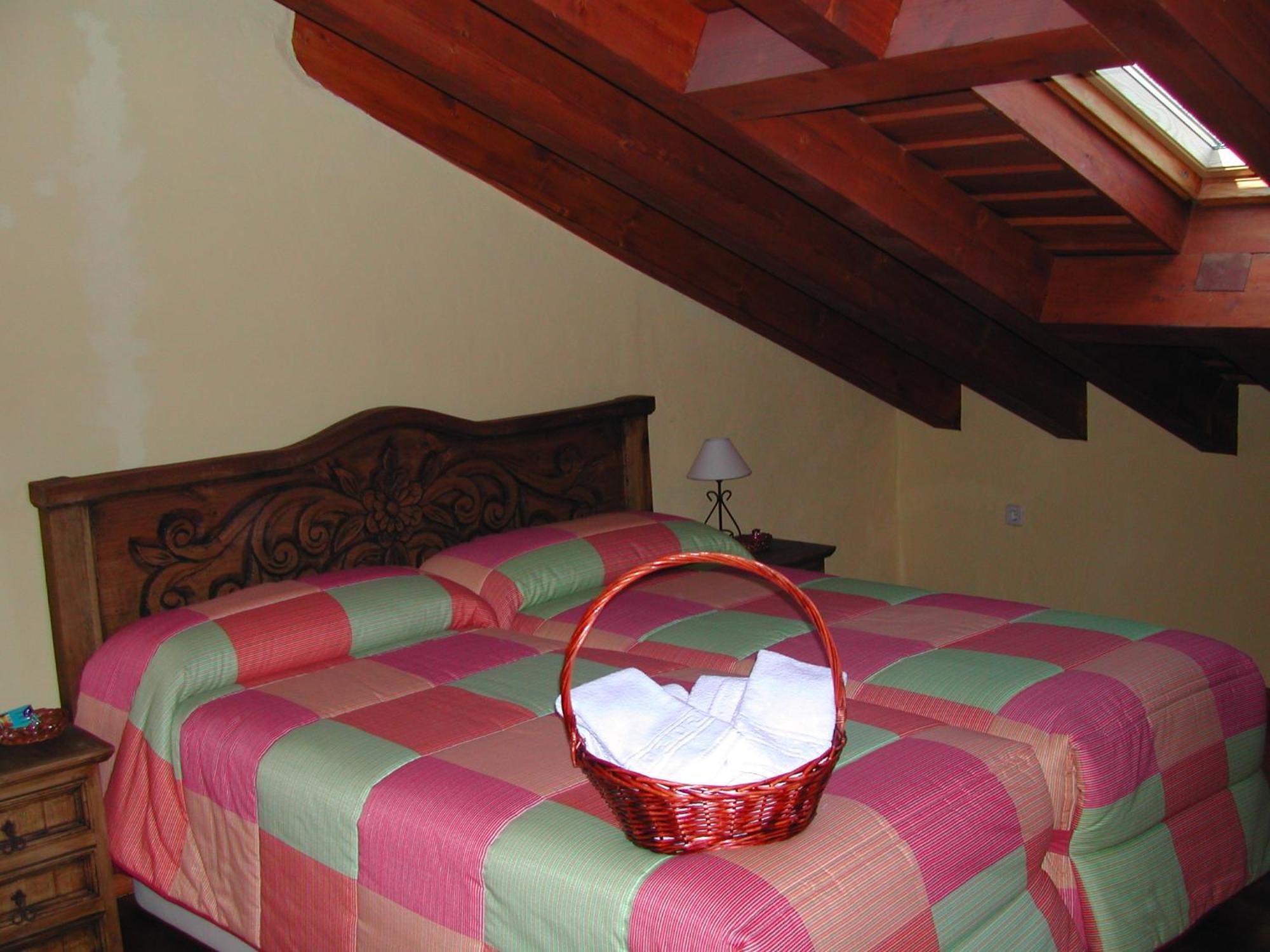 Madre Terra Guest House La Puebla de la Sierra Ngoại thất bức ảnh
